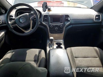 Zdjęcie 8 z 13 samochodu: 2017 JEEP GRAND CHEROKEE LAREDO VIN:1C4RJFAG8HC882323 - miniatura