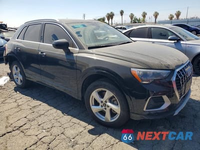 Czwarte zdjęcie samochodu z boku: 2021 AUDI Q3 PREMIUM 40 VIN:WA1AUCF3XM1132169 - miniatura