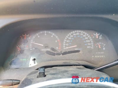 Zdjęcie 9 z 12 samochodu: 2001 DODGE RAM 2500 VIN:3B6KC26Z31M272630 - miniatura