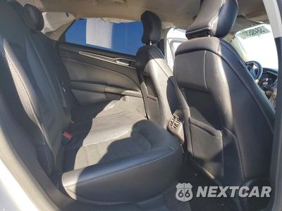 Zdjęcie 10 z 12 samochodu: 2018 FORD FUSION SE HYBRID VIN:3FA6P0LU6JR172111 - miniatura