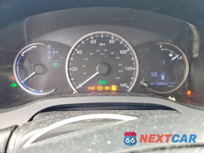 Zdjęcie 9 z 12 samochodu: 2015 LEXUS CT 200 VIN:JTHKD5BH4F2226440 - miniatura