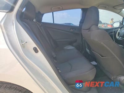 Zdjęcie 10 z 12 samochodu: 2019 TOYOTA PRIUS LE VIN:JTDKARFU5K3102156 - miniatura