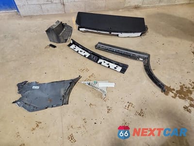 Zdjęcie 13 z 14 samochodu: 2025 KIA SORENTO EX VIN:5XYRHDJF3SG356157 - miniatura