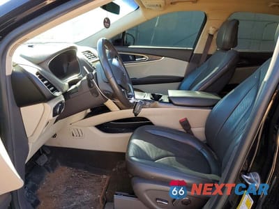 Zdjęcie 7 z 13 samochodu: 2020 LINCOLN NAUTILUS RESERVE VIN:2LMPJ6K9XLBL23100 - miniatura