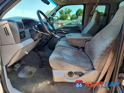 Zdjęcie 7 z 12 samochodu: 2000 FORD F250 SUPER DUTY VIN:1FTNX21F9YEC78202 - miniatura
