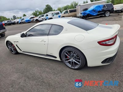 Drugie zdjęcie samochodu z przodu: 2012 MASERATI GRANTURISMO S VIN:ZAM45MLA9C0065184 - miniatura