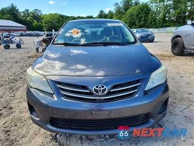 Piąte zdjęcie samochodu w środku: 2013 TOYOTA COROLLA LE VIN:2T1BU4EE8DC988505 - miniatura