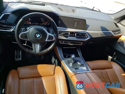 Zdjęcie 8 z 14 samochodu: 2019 BMW X5 XDRIVE50I VIN:5UXJU2C53KLN66228 - miniatura