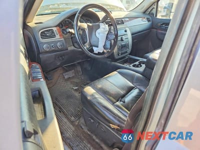 Zdjęcie 8 z 12 samochodu: 2011 GMC SIERRA K1500 SLT VIN:1GTR2WE32BZ212758 - miniatura