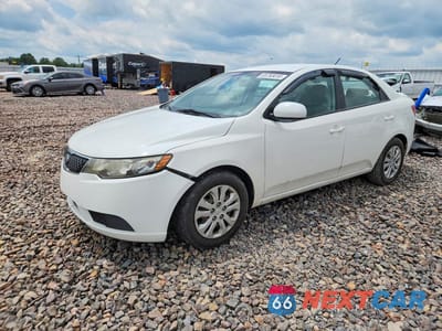 2013 KIA FORTE LX KNAFT4A20D5690654 - główne zdjęcie licytacji z USA - miniatura