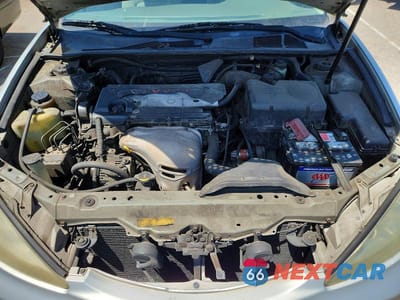 Zdjęcie 11 z 12 samochodu: 2002 TOYOTA CAMRY LE VIN:JTDBE32K320020966 - miniatura