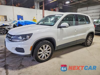 2012 VOLKSWAGEN TIGUAN S WVGCV7AX7CW504710 - główne zdjęcie licytacji z USA - miniatura