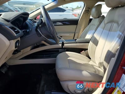 Zdjęcie 7 z 12 samochodu: 2016 LINCOLN MKZ VIN:3LN6L2G99GR631515 - miniatura