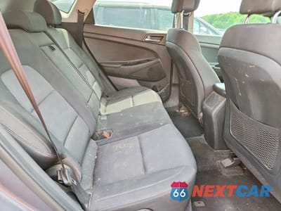 Zdjęcie 11 z 13 samochodu: 2017 HYUNDAI TUCSON SE VIN:KM8J3CA49HU496768 - miniatura