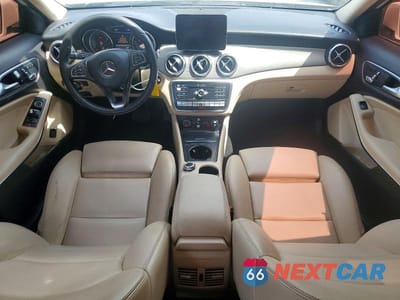 Zdjęcie 8 z 13 samochodu: 2018 MERCEDES-BENZ GLA 250 4MATIC VIN:WDCTG4GB5JJ464169 - miniatura