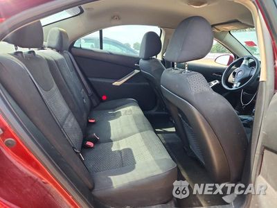 Zdjęcie 10 z 12 samochodu: 2010 PONTIAC G6 VIN:1G2ZA5E05A4100071 - miniatura