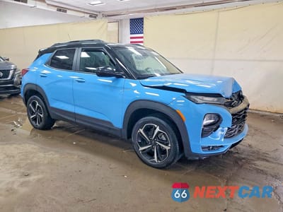 Czwarte zdjęcie samochodu z boku: 2023 CHEVROLET TRAILBLAZER RS VIN:KL79MUSL3PB201848 - miniatura