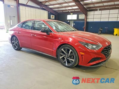 Czwarte zdjęcie samochodu z boku: 2021 HYUNDAI SONATA SEL PLUS VIN:5NPEJ4J2XMH094231 - miniatura