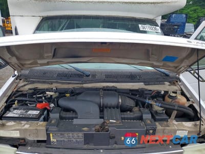 Zdjęcie 7 z 10 samochodu: 2007 FORD ECONOLINE E450 SUPER DUTY CUTAWAY VAN VIN:1FDXE45S57DA61196 - miniatura