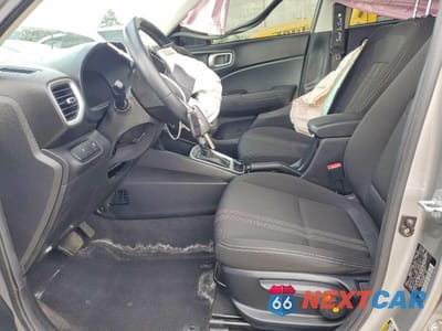 Zdjęcie 7 z 13 samochodu: 2023 HYUNDAI VENUE SEL VIN:KMHRC8A3XPU234327 - miniatura