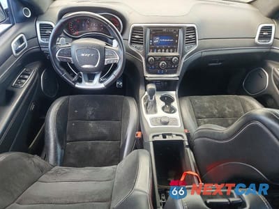 Zdjęcie 8 z 13 samochodu: 2016 JEEP GRAND CHEROKEE SRT-8 VIN:1C4RJFDJ6GC301097 - miniatura