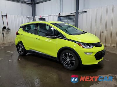 Czwarte zdjęcie samochodu z boku: 2019 CHEVROLET BOLT EV PREMIER VIN:1G1FZ6S04K4113762 - miniatura