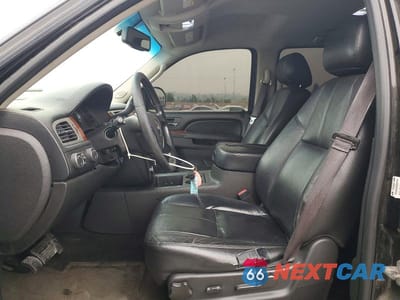 Zdjęcie 7 z 13 samochodu: 2013 GMC YUKON XL K1500 SLT VIN:1GKS2KE72DR196792 - miniatura