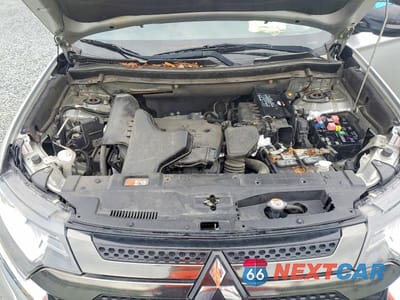 Zdjęcie 12 z 13 samochodu: 2020 MITSUBISHI OUTLANDER SE VIN:JA4AD3A35LZ006857 - miniatura