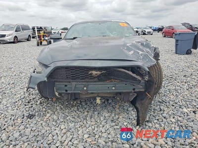 Piąte zdjęcie samochodu w środku: 2015 FORD MUSTANG VIN:1FA6P8TH8F5305205 - miniatura
