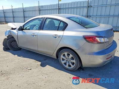 Drugie zdjęcie samochodu z przodu: 2013 MAZDA 3 I VIN:JM1BL1TG2D1734654 - miniatura