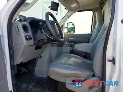 Zdjęcie 7 z 12 samochodu: 2023 FORD E350 REFRIGERATED BOX TRUCK VIN:1FDWE3FK9PDD32054 - miniatura