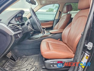Zdjęcie 7 z 13 samochodu: 2014 BMW X5 XDRIVE35I VIN:5UXKR0C57E0H20782 - miniatura