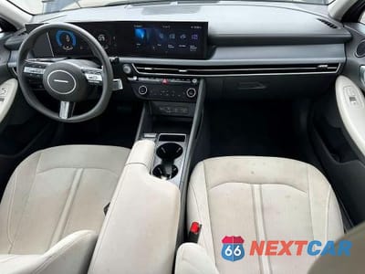 Zdjęcie 6 z 10 samochodu: 2024 HYUNDAI SONATA SEL VIN:KMHL64JA7RA402210 - miniatura