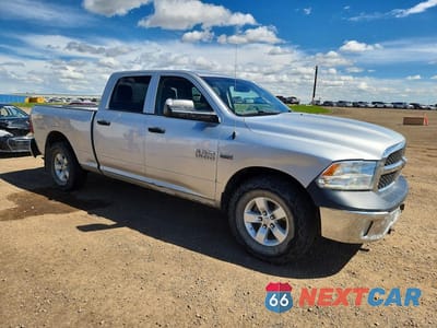 Czwarte zdjęcie samochodu z boku: 2017 RAM 1500 ST VIN:1C6RR7ST1HS643655 - miniatura