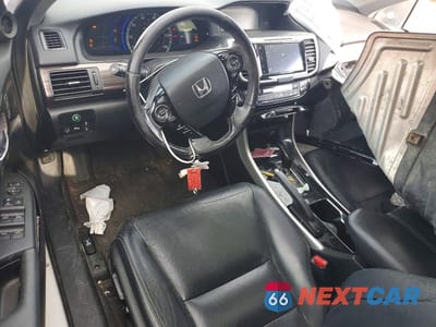 Zdjęcie 8 z 12 samochodu: 2017 HONDA ACCORD TOURING HYBRID VIN:JHMCR6F73HC024859 - miniatura