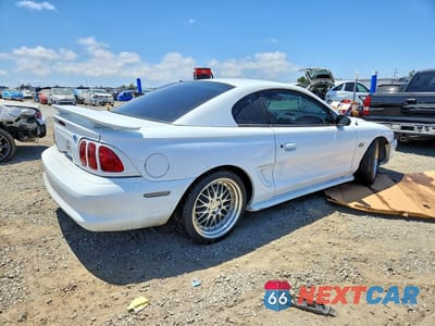 Trzecie zdjęcie samochodu z tyłu: 1994 FORD MUSTANG GT VIN:1FALP42T2RF236530 - miniatura