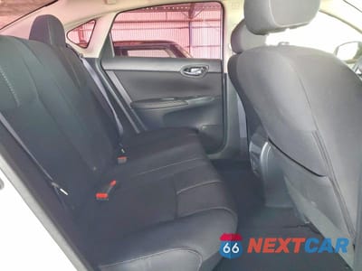 Zdjęcie 10 z 12 samochodu: 2017 NISSAN SENTRA S VIN:3N1AB7AP3HY225813 - miniatura