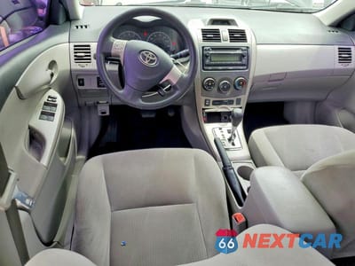 Zdjęcie 8 z 12 samochodu: 2012 TOYOTA COROLLA LE VIN:2T1BU4EE0CC907575 - miniatura