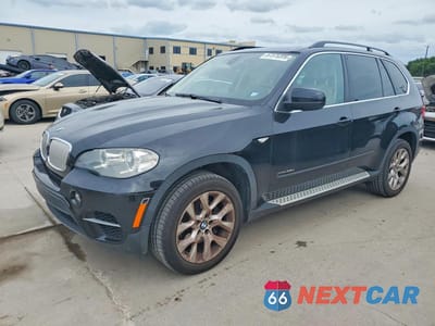 2013 BMW X5 XDRIVE35D 5UXZW0C50D0B94954 - główne zdjęcie licytacji z USA - miniatura