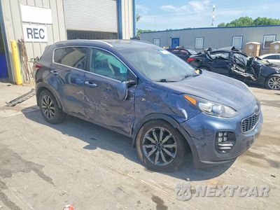 Czwarte zdjęcie samochodu z boku: 2018 KIA SPORTAGE EX VIN:KNDPNCAC4J7474259 - miniatura