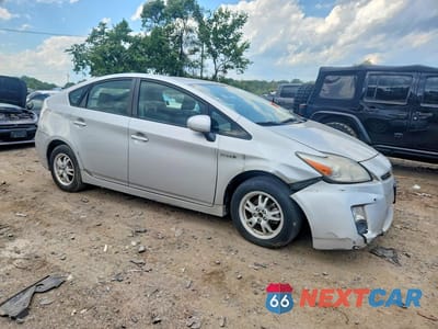 Czwarte zdjęcie samochodu z boku: 2011 TOYOTA PRIUS TWO VIN:JTDKN3DU5B0287315 - miniatura