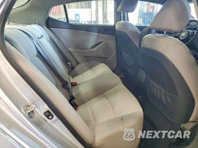 Zdjęcie 10 z 12 samochodu: 2014 KIA OPTIMA LX VIN:KNAGM4A75E5483191 - miniatura