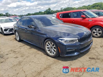 Czwarte zdjęcie samochodu z boku: 2017 BMW 540 XI VIN:WBAJE7C38HWA03399 - miniatura