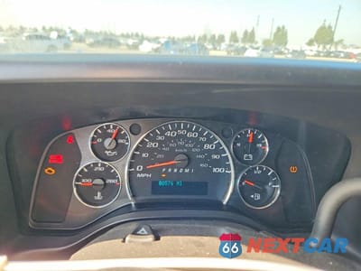 Zdjęcie 9 z 12 samochodu: 2016 CHEVROLET EXPRESS G2500 VIN:1GCWGAFF3G1224388 - miniatura