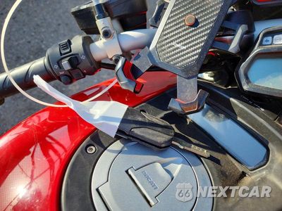Zdjęcie 8 z 9 samochodu: 2012 DUCATI DIAVEL VIN:ZDM13BLW2CB009349 - miniatura
