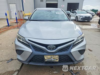 Piąte zdjęcie samochodu w środku: 2019 TOYOTA CAMRY SE VIN:4T1B11HK0KU215709 - miniatura