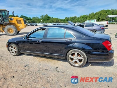 Drugie zdjęcie samochodu z przodu: 2013 MERCEDES-BENZ S 550 VIN:WDDNG7DB3DA510807 - miniatura