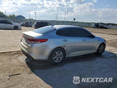 Trzecie zdjęcie samochodu z tyłu: 2018 KIA OPTIMA LX VIN:5XXGT4L3XJG187556 - miniatura