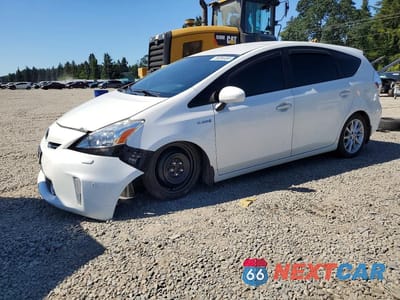 2014 TOYOTA PRIUS V FIVE JTDZN3EU6E3296234 - główne zdjęcie licytacji z USA - miniatura