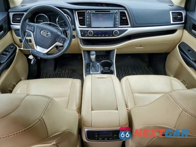 Zdjęcie 8 z 14 samochodu: 2015 TOYOTA HIGHLANDER XLE VIN:5TDJKRFH0FS083130 - miniatura